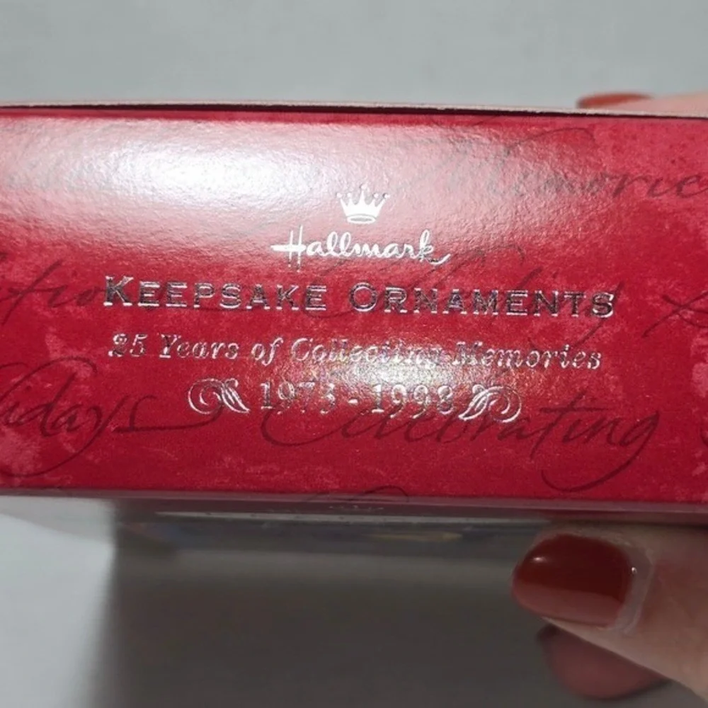 Hallmark Keepsake Superman Lunchbox Ornament Commemorative Man of Steel‎ NIB